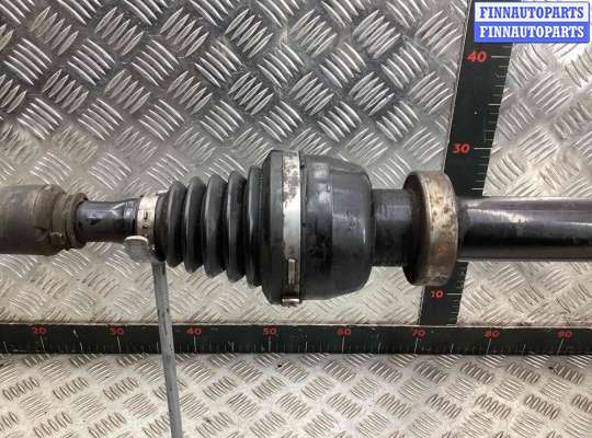 купить Полуось передняя правая (приводной вал, ШРУС) на Volvo V40 V40 I (VW) 2000-2004 рестайлинг