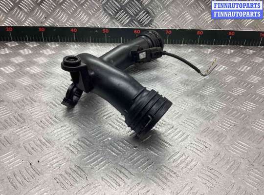 купить Патрубок интеркулера на Volkswagen Touran Touran I (1T) 2003-2006