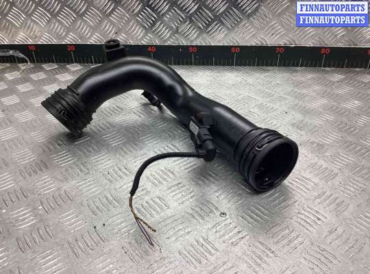 купить Патрубок интеркулера на Volkswagen Touran Touran I (1T) 2003-2006