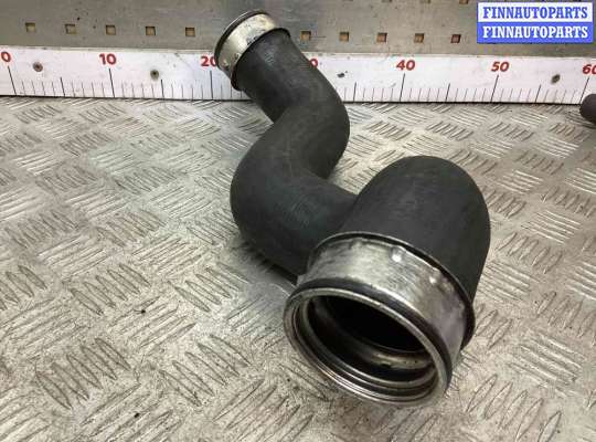 купить Патрубок интеркулера на Volkswagen Passat Passat B5+ (3B) 2000-2005 рестайлинг