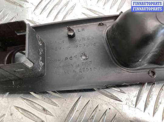 купить Ручка внутренняя задняя левая на Dodge Stratus Stratus II 2000-2003