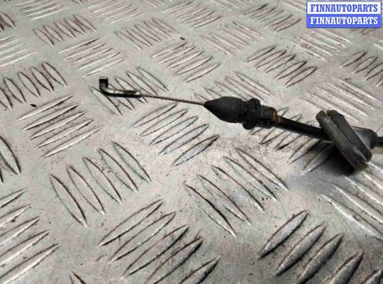 Трос двери на Volkswagen Touran I (1T)