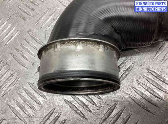 купить Патрубок интеркулера на Volkswagen Passat Passat B5+ (3B) 2000-2005 рестайлинг