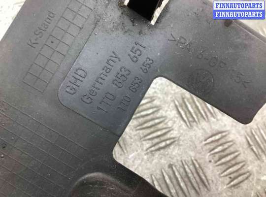 купить Решетка радиатора на Volkswagen Touran Touran I (1T) 2003-2006