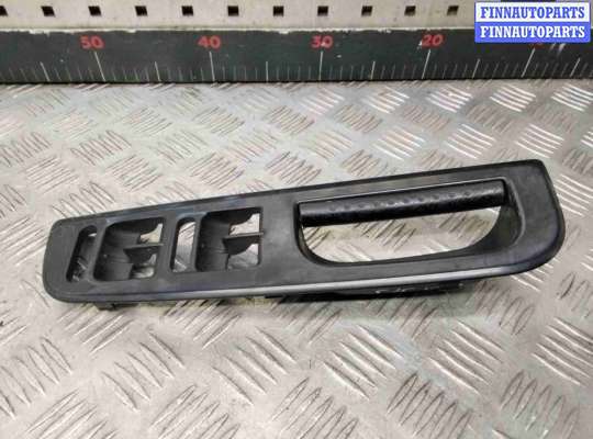 Ручка двери внутренняя на Volkswagen Golf IV (1J)