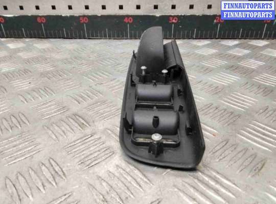 Ручка двери внутренняя на Volkswagen Golf IV (1J)