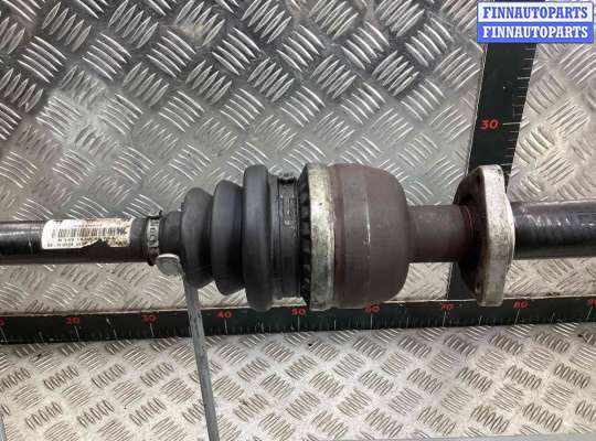 купить Полуось передняя правая (приводной вал, ШРУС) на Opel Zafira Zafira B 2008-2015 рестайлинг