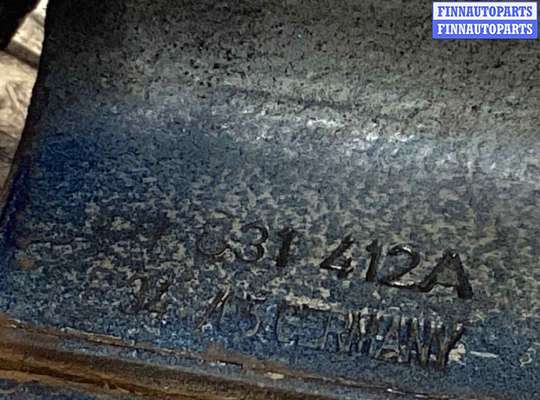 купить Петля двери передней правой на Volkswagen Touran Touran I (1T) 2003-2006