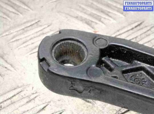 купить Щеткодержатель (поводок стеклоочистителя, дворник) на Chevrolet Blazer Blazer II (S15) 1994-2005