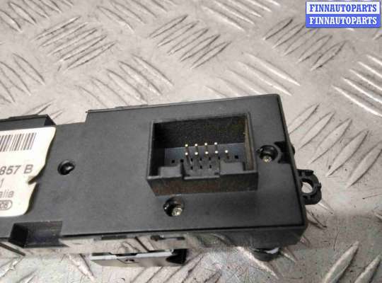 Блок управления стеклоподъёмниками на SEAT Leon I (1M)