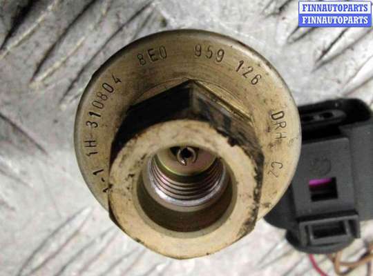 купить Датчик кондиционера на Audi A4 A4 B6 (8EC, 8E5) 2000-2006