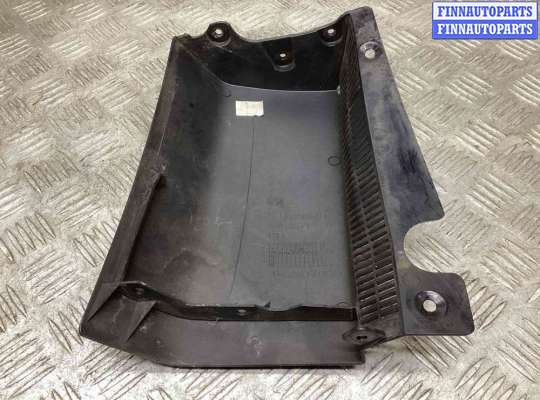 купить Накладка под фонарь правый на Opel Meriva Meriva A 2002-2006