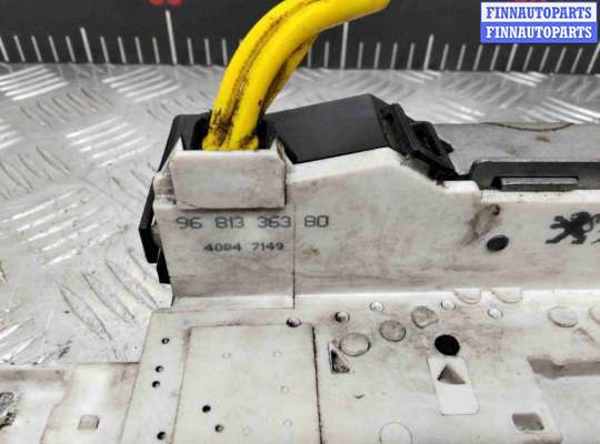 купить Замок двери задней правой на Citroen Jumpy Jumpy II 2007-2016