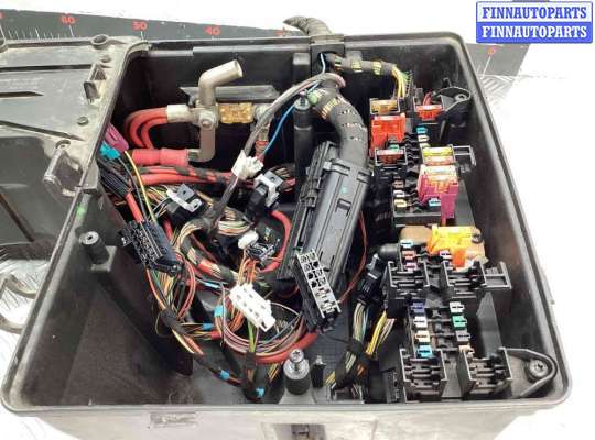 купить Блок предохранителей на Mercedes Vito Vito (W639) 2010-2014 рестайлинг