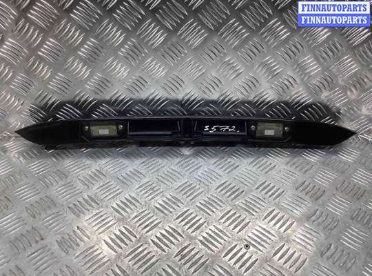 купить Накладка подсветки номера на Volkswagen Passat Passat B5 (3B) 1996-2000