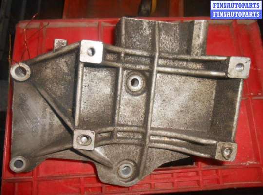 купить Кронштейн компрессора кондиционера на Audi A4 A4 B5 (8D) 1994-1999