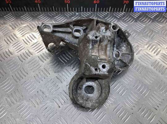 Кронштейн стабилизатора AU1752243 на Audi A6 A6 C6 (4F) 2004-2008