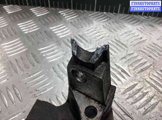 купить Кронштейн двигателя на Renault Kangoo Kangoo I 2003-2007 рестайлинг