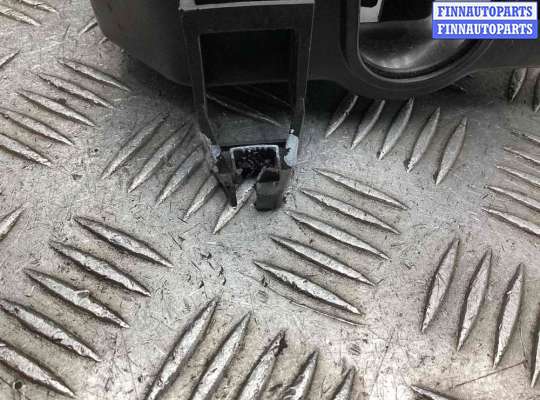 купить Короб предохранителей на Audi A4 B6 (8EC, 8E5) 2000-2006