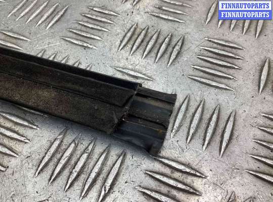 купить Молдинг стекла двери передней правой наружный на Hyundai Terracan Terracan (HP) 2001-2007