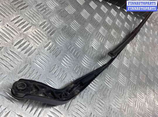 купить Щеткодержатель (поводок стеклоочистителя, дворник) на Mercedes A A (W169) 2004-2012