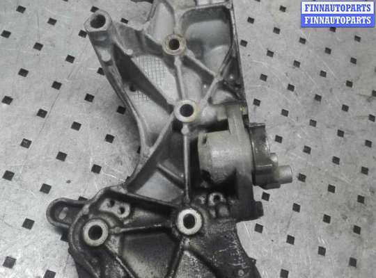 купить Кронштейн генератора на Renault Megane Megane II 2002-2006