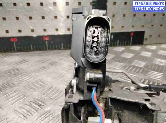 купить Замок двери передней левой на Audi A6 A6 C5 (4B) 1997-2001