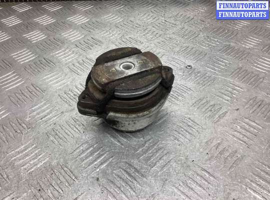 Подушка крепления КПП AU1735424 на Audi A6 A6 C5 (4B) 2001-2004 рестайлинг