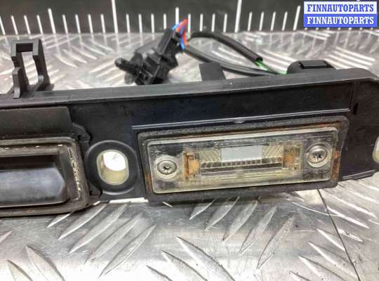 купить Кнопка открытия багажника на Volkswagen Passat Passat B5+ (3B) 2000-2005 рестайлинг