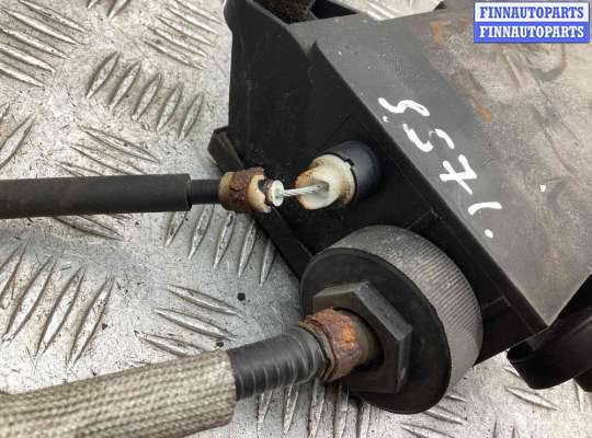 Блок стояночного тормоза (ручника) электронный на Renault Scenic II