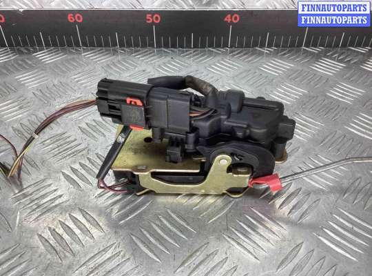 купить Замок багажника на Chrysler Voyager Voyager IV (RG) 2001-2008