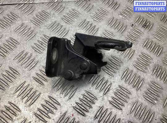 купить Петля двери передней правой на Audi A6 C5 (4B) 2001-2004 рестайлинг