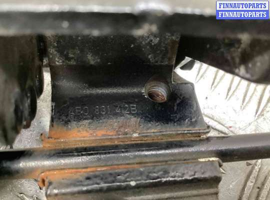 купить Петля двери передней правой на Audi A6 C5 (4B) 2001-2004 рестайлинг