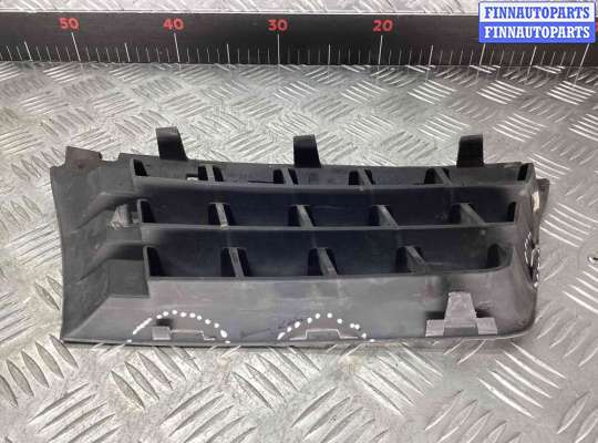 купить Решетка радиатора на Renault Scenic Scenic II (JM) 2003-2006