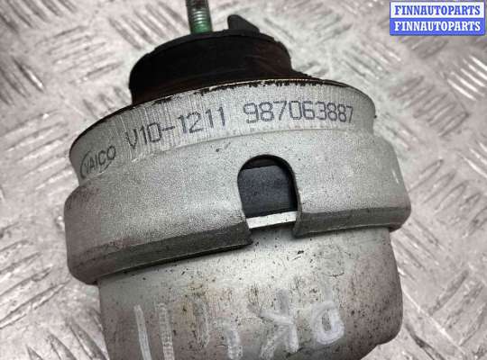 купить Подушка крепления двигателя на Volkswagen Passat Passat B5 (3B) 1996-2000