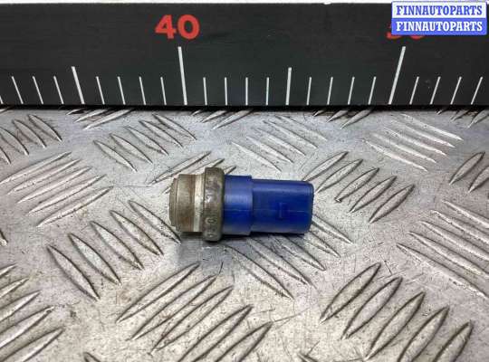 Датчик температуры VG2713268 на Volkswagen Passat Passat B5+ (3B) 2000-2005 рестайлинг