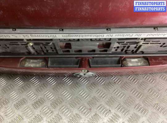 купить Накладка подсветки номера на Volkswagen Passat Passat B5 (3B) 1996-2000