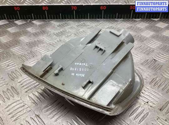 купить Поворотник левый на Audi 100 100 C3 1982-1991