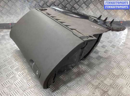купить Бардачок на Audi A4 A4 B6 (8EC, 8E5) 2000-2004