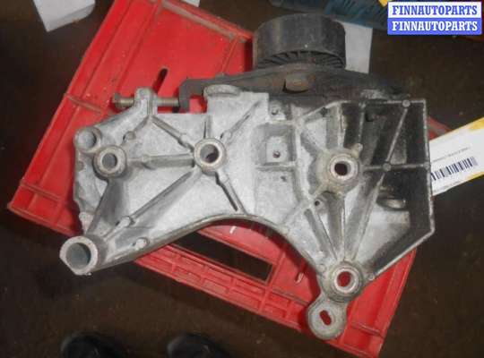 купить Кронштейн генератора на Renault Scenic Scenic II (JM) 2003-2006