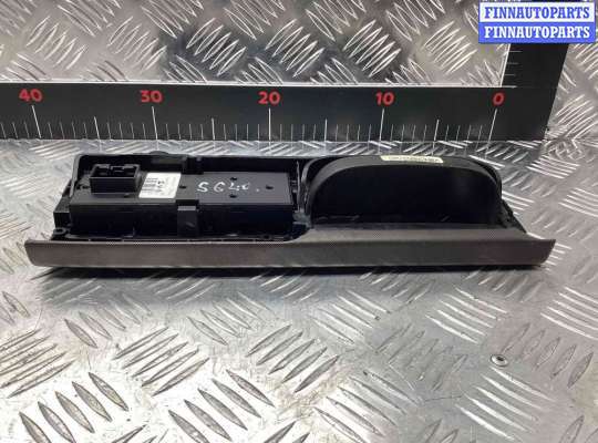 купить Блок управления стеклоподъемниками на Volkswagen Passat Passat B5+ (3B) 2000-2005 рестайлинг