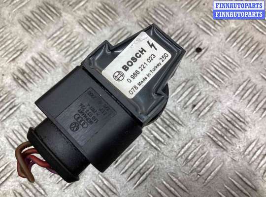 Катушка зажигания на Volkswagen Golf IV (1J)