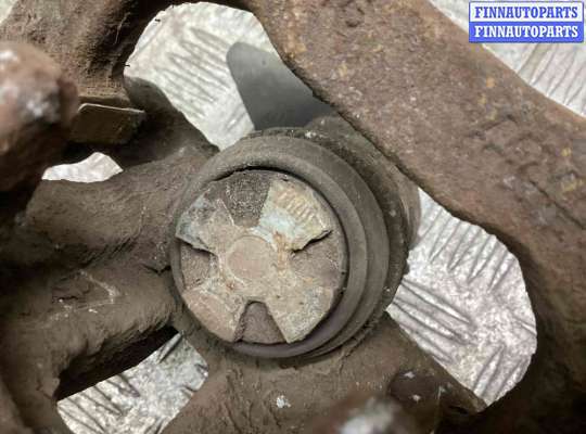 купить Суппорт задний правый на Renault Megane Megane II 2002-2006