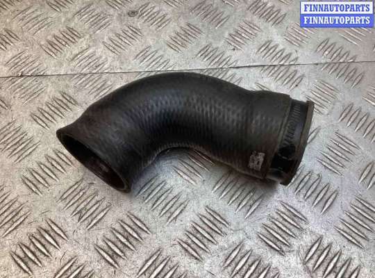 Патрубок интеркулера AU1735063 на Audi A3 A3 I (8L) 1996-2000