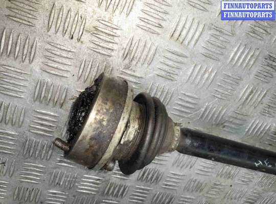 купить Полуось передняя правая (приводной вал, ШРУС) на Audi 100 100 C3 1982-1991