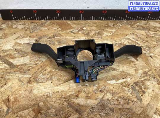 купить Переключатель подрулевой (стрекоза) на Volkswagen Touran Touran I (1T) 2003-2006