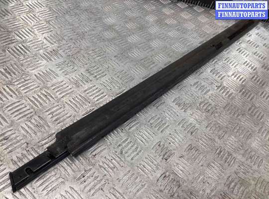 купить Молдинг стекла двери передней правой наружный на Chrysler Voyager Voyager IV (RG) 2001-2008