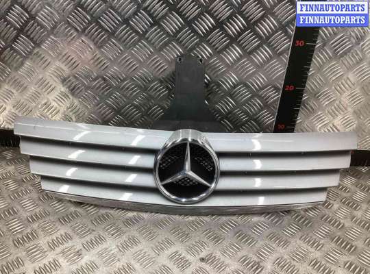купить Решетка радиатора на Mercedes C C (W203) 2000-2004