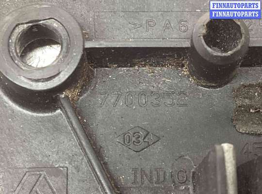 купить Ручка внутренняя задняя правая на Opel Movano Movano I 1998-2010