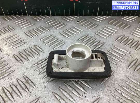 купить Повторитель передний правый на Nissan X-Trail X-trail (T30) 2004-2007 рестайлинг